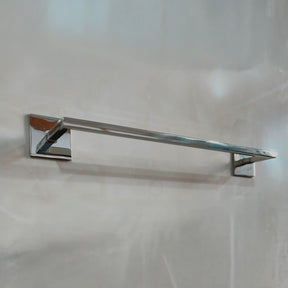 Porta Toalha de Banho Simples SIGA Inox 304 – Base Polida – Fixação Premium
